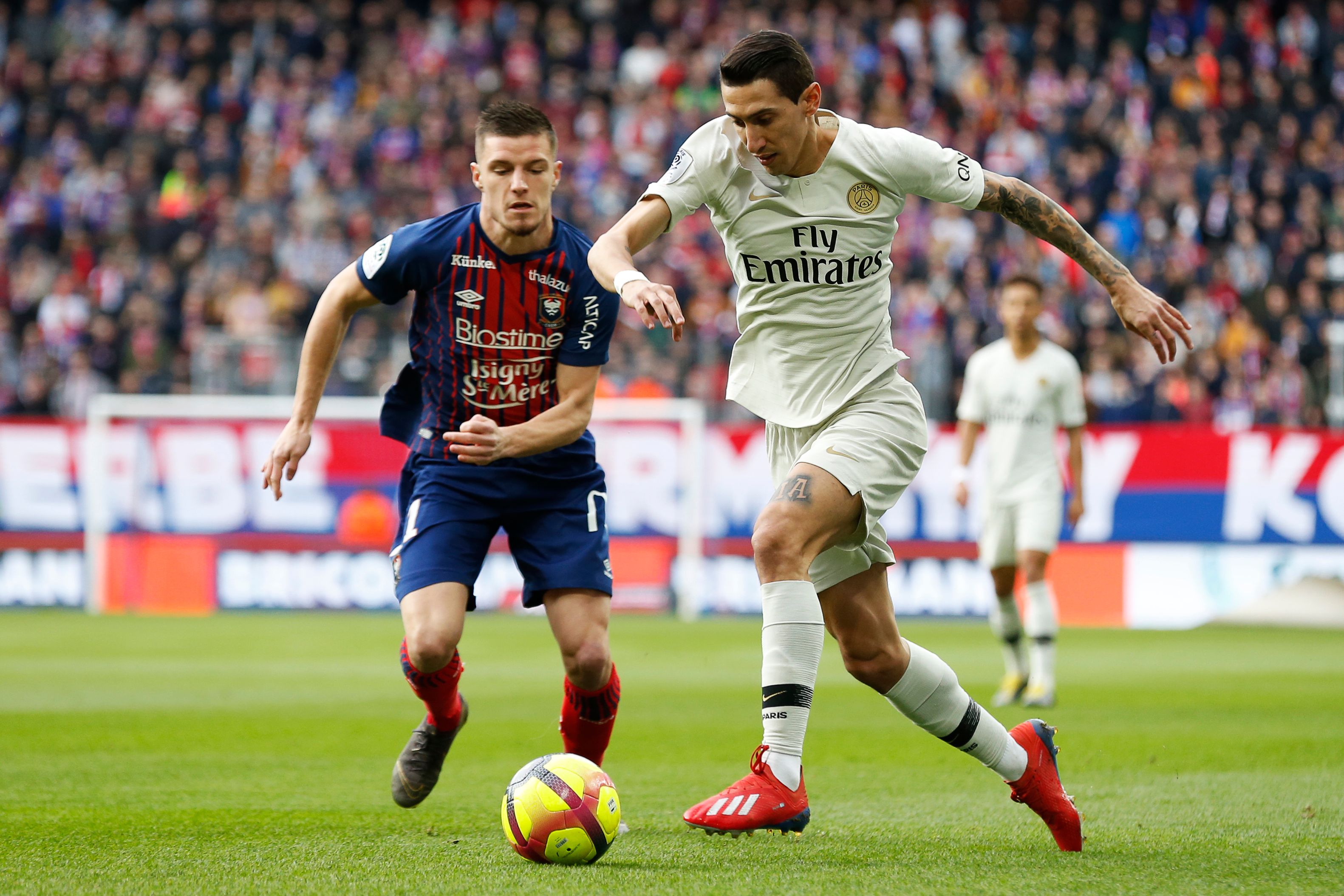 马雷斯卡谈半场换下詹姆斯：我们原计划就是让他踢45分钟（马雷斯卡：詹姆斯半场被换属计划安排，仅踢45分钟）