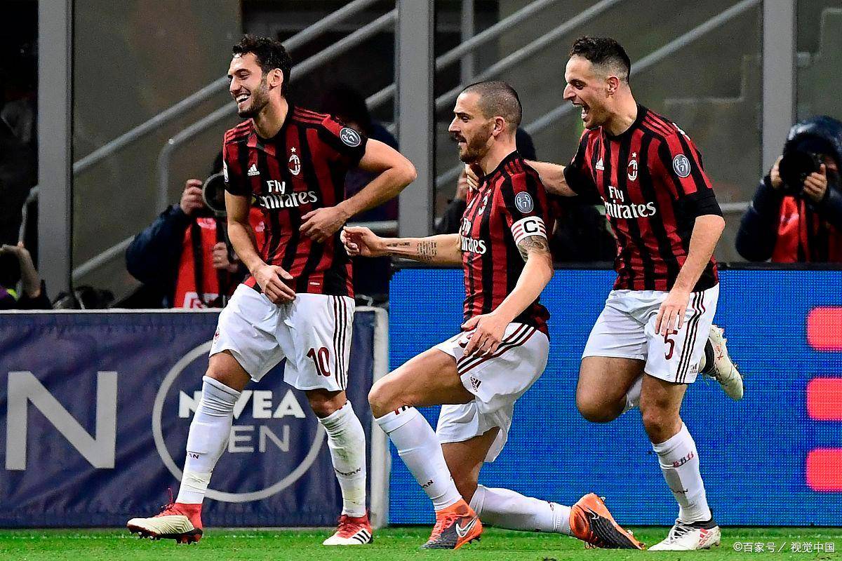 记者：罗马与马竞就拉斯帕多里展开谈判，迪巴拉赛季末或离队（记者：罗马正与马竞洽谈拉斯帕多里，迪巴拉或将于赛季末离队）