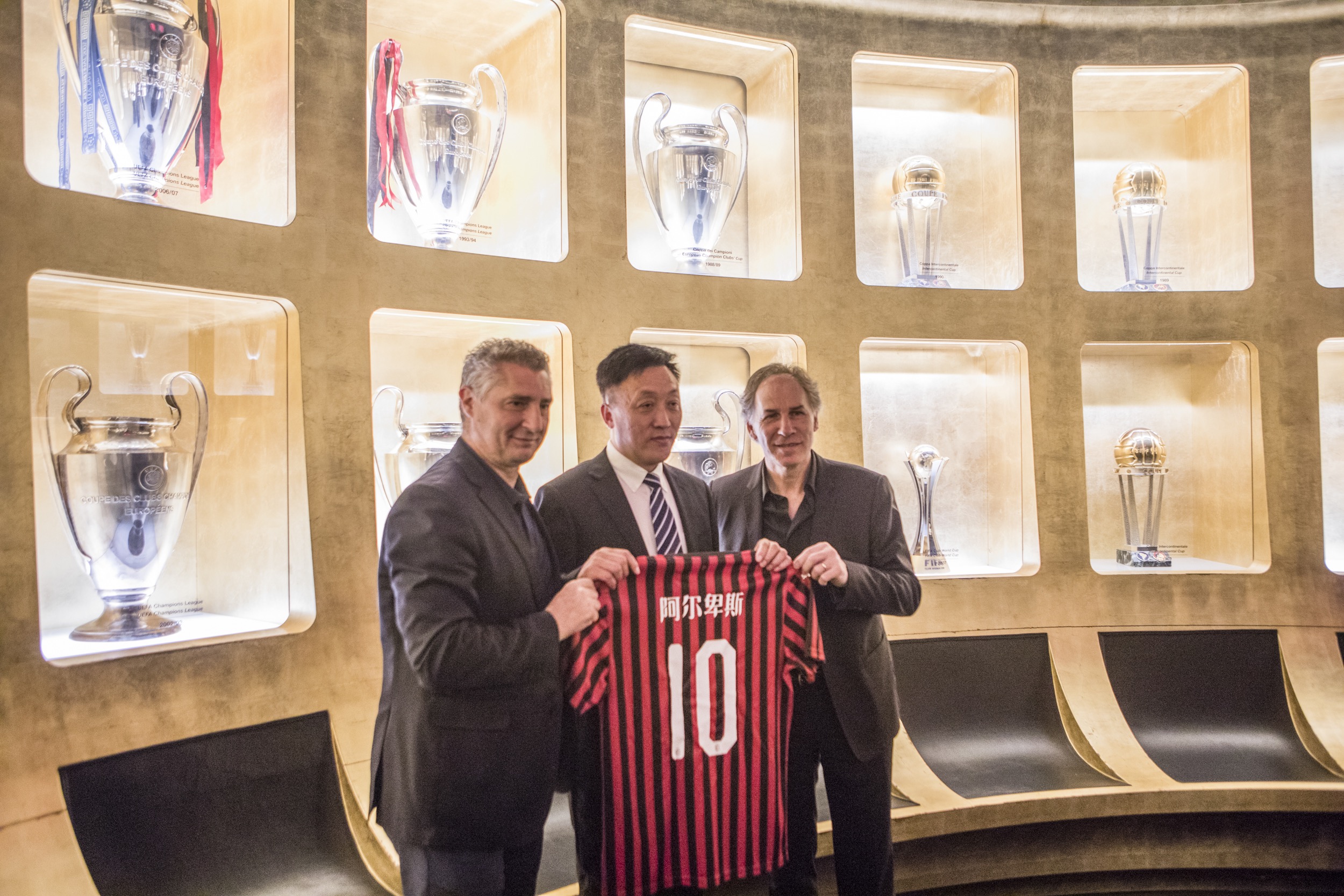 国外亚洲足球博主：王钰栋可能会加盟德乙俱乐部达姆施塔特