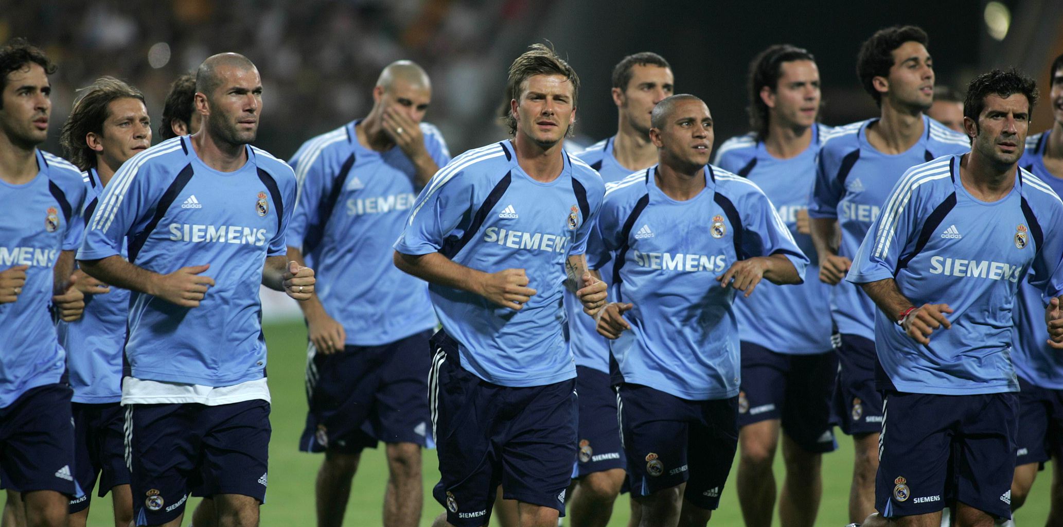 英超前瞻：曼联盼取胜继续提升排名，纽卡连续作战体能堪忧（英超前瞻：曼联力争三分冲击更高名次，纽卡密集作战体能成隐忧）