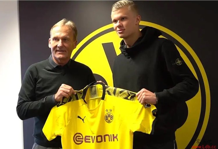 欧冠球员表现评析：C罗连续进球,