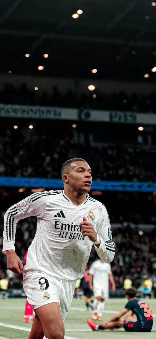 Here we go！罗马诺：切尔西中场乌戈舒库将加盟伯恩利