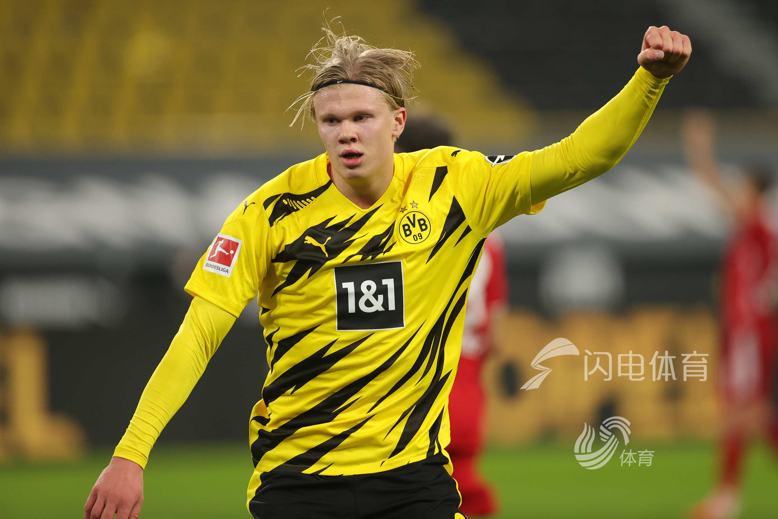 凶猛！英格兰8连胜+狂轰22球+0失球，复制71年前神迹（英格兰豪取八连胜，22球零失球，重现71年前壮举）